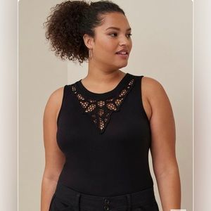 Torrid jersey crew neck crochet inset tank